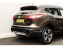 Nissan Qashqai 1.5 dCi Connect Edition | Panoramadak | Trekhaak | 360 Camera | Getint | 18 inch LMV