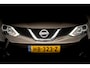 Nissan Qashqai 1.5 dCi Connect Edition | Panoramadak | Trekhaak | 360 Camera | Getint | 18 inch LMV