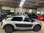 Citroën C4 Cactus 1.2 PureTech Business airco, Navigatie, Trekhaak Auto gebruikt olie !