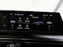 Peugeot E-3008 Allure Avantage 210PK 73kWh | 1ste Eigenaar | ACCU 96% | AppleCarplay/AndroidAuto | ACCU 97% | Armsteun | Trekhaak | Navigatie | Draadloos Carplay | Warmtepomp | 360'Camera | Isofix | Privacy Glass | Parkeersensoren |