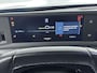 Peugeot E-3008 Allure Avantage 210pk 73kWh | ACCU 97% | Trekhaak | Navigatie | Draadloos Carplay | Warmtepomp | Camera |