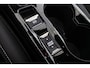Peugeot e-2008 EV GT Pack 50 kWh Panoramadak Stoelverwarming Keyless Camera