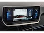 Peugeot e-2008 EV GT Pack 50 kWh Panoramadak Stoelverwarming Keyless Camera