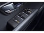 Land Rover Range Rover Evoque 2.0 TD4 Urban Series SE | Panoramadak | Camera | Xenon | Navigatie | Stoelverwarming | Leder | 18 inch