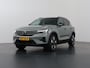 Volvo XC40 Single Motor Core 69 kWh | Sportstoelen | Stoel en stuurverwarming | Camera | DAB | Apple CarPlay/Android Auto | Ele. kofferdeksel | Warmtepomp |