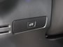 Volvo XC40 Single Motor Core 69 kWh | Sportstoelen | Stoel en stuurverwarming | Camera | DAB | Apple CarPlay/Android Auto | Ele. kofferdeksel | Warmtepomp |