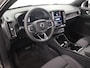 Volvo XC40 Single Motor Core 69 kWh | Sportstoelen | Stoel en stuurverwarming | Camera | DAB | Apple CarPlay/Android Auto | Ele. kofferdeksel | Warmtepomp |