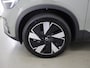 Volvo XC40 Single Motor Core 69 kWh | Sportstoelen | Stoel en stuurverwarming | Camera | DAB | Apple CarPlay/Android Auto | Ele. kofferdeksel | Warmtepomp |