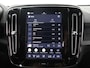 Volvo XC40 Single Motor Core 69 kWh | Sportstoelen | Stoel en stuurverwarming | Camera | DAB | Apple CarPlay/Android Auto | Ele. kofferdeksel | Warmtepomp |