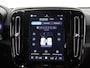 Volvo XC40 Single Motor Core 69 kWh | Sportstoelen | Stoel en stuurverwarming | Camera | DAB | Apple CarPlay/Android Auto | Ele. kofferdeksel | Warmtepomp |