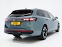 Volkswagen Passat Variant 1.5 eHybrid R-Line Edition | 5 Jaar Garantie | Leder | Panoramadak | Stoelventilatie | Trekhaak | Harman/Kardon | Massage | 360