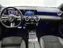 Mercedes-Benz A-klasse 200 AMG Line | AMG-Line Interieur | AMG-Line Exterieur | Achteruitrijcamera | Sfeerverlichting | Keyless Entry | 24 Maanden Mercedes-Benz Certified garantie.