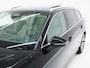 Volkswagen Passat Variant 1.5 eHybrid Elegance 204PK | 5 Jaar Garantie | Panoramadak | Leder/Alcantara | Massage | Trekhaak | HUD | Keyless | Sfeerlicht