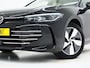 Volkswagen Passat Variant 1.5 eHybrid Elegance 204PK | 5 Jaar Garantie | Panoramadak | Leder/Alcantara | Massage | Trekhaak | HUD | Keyless | Sfeerlicht