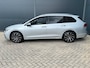 Volkswagen Golf Variant 1.0 eTSI Life / Automaat / Digi Cockpit / Led / Carplay