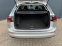 Volkswagen Golf Variant 1.0 eTSI Life / Automaat / Digi Cockpit / Led / Carplay