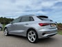 Audi A3 Sportback 30 TFSI Advanced edition Automaat / Apple CarPlay-Android Auto / 18" Velgen / Key-Less / Clima / PDC / Cruise /