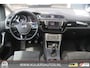 Volkswagen Touran 1.2 TSI Connected Series | 7p |Pano | Ergo-Active | Navi | Dealer Onderhouden | Winterpakket | Trekhaak |