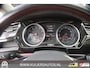 Volkswagen Touran 1.2 TSI Connected Series | 7p |Pano | Ergo-Active | Navi | Dealer Onderhouden | Winterpakket | Trekhaak |