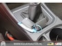 Volkswagen Touran 1.2 TSI Connected Series | 7p |Pano | Ergo-Active | Navi | Dealer Onderhouden | Winterpakket | Trekhaak |