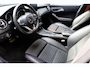 Mercedes-Benz CLA 200 ZWARTE-STERRENHEMEL STOELVERW. STUURFLIPPERS SFEERVERL. LEER/ALCANTARA CRUISE NAVI 2XPDC 18''AMG-VELGEN
