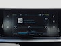 Peugeot e-2008 EV Blue Lease Active 50 kWh Camera | Carplay/android auto | Parkeersensoren | Climate control |