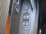 Peugeot e-2008 EV Blue Lease Active 50 kWh Camera | Carplay/android auto | Parkeersensoren | Climate control |