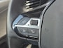 Peugeot e-2008 EV Blue Lease Active 50 kWh Camera | Carplay/android auto | Parkeersensoren | Climate control |