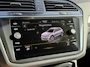 Volkswagen Tiguan 1.5 TSI 150pk DSG R-Line | 1E Eigenaar | NL auto | Pano | DCC | ACC | Stoel/Stuurverwarming | Camera | Carplay |