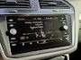 Volkswagen Tiguan 1.5 TSI 150pk DSG R-Line | 1E Eigenaar | NL auto | Pano | DCC | ACC | Stoel/Stuurverwarming | Camera | Carplay |