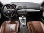 BMW 1-Serie 120i High Executive (LEDER, CRUISE, TREKHAAK, STOELVERWARMING)