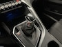 Peugeot 3008 1.2 PureTech Blue lease Executive Avantage NAVI CARPLAY CRUISE ECC TREKHAAK.