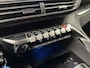 Peugeot 3008 1.2 PureTech Blue lease Executive Avantage NAVI CARPLAY CRUISE ECC TREKHAAK.
