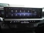 Opel Grandland Electric Business Edition 73 kWh | Elektrisch verstelb. bestuurdersstoel met geheugen | Elektrisch glazen panorama-dak | Voorstoel(en) met massagefunctie | Achterbank verwarmd | Warmtepomp | 20 inch Lichtmetalen velgen Diamond Cut
