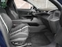 Opel Grandland Electric Business Edition 73 kWh | Elektrisch verstelb. bestuurdersstoel met geheugen | Elektrisch glazen panorama-dak | Voorstoel(en) met massagefunctie | Achterbank verwarmd | Warmtepomp | 20 inch Lichtmetalen velgen Diamond Cut
