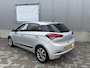 Hyundai i20 1.2 HP i-Motion Comfort 2015 / Climatecontrol / Cruisecontrol / Stoel+stuurverwarming / Parkeersensors
