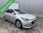 Hyundai i20 1.2 HP i-Motion Comfort 2015 / Climatecontrol / Cruisecontrol / Stoel+stuurverwarming / Parkeersensors