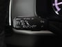 Skoda Karoq 1.5 TSI ACT Ambition Business | Panoramadak | Park assist | Climate control | Carplay | DAB | 17'' | Cruise control | Navigatie |