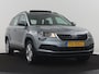 Skoda Karoq 1.5 TSI ACT Ambition Business | Panoramadak | Park assist | Climate control | Carplay | DAB | 17'' | Cruise control | Navigatie |