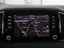 Skoda Karoq 1.5 TSI ACT Ambition Business | Panoramadak | Park assist | Climate control | Carplay | DAB | 17'' | Cruise control | Navigatie |