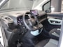 Citroën Berlingo MPV Feel 130pk Automaat | Navigatie | Airco | Parkeersensoren | Cruise Control | Bluetooth | Automatisch dimlicht | Regensensor | Armsteunen | Multifunctioneel stuurwiel | All seasonbanden | 2x Schuifdeur |
