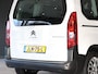 Citroën Berlingo MPV Feel 130pk Automaat | Navigatie | Airco | Parkeersensoren | Cruise Control | Bluetooth | Automatisch dimlicht | Regensensor | Armsteunen | Multifunctioneel stuurwiel | All seasonbanden | 2x Schuifdeur |