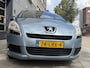 Peugeot 5008 1.6 VTi SR 5persoons uitv. - Airco I Trekhaak I PDC I Nwe APK 10-2027