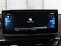 Peugeot 3008 1.6 HYbrid 225 GT Pack Business | SOH 90,2% | Panoramadak | Stoelverwarming | Adaptive cruise | Carplay | Keyless | Side Assist | Leder/Alcantara | Full LED | Navigatie | 360 Camera | PHEV | Plug In