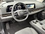 Nissan Ariya e-4ORCE Evolve 91 kWh 4WD / 306 PK / Leder / 1.500 kg Trekgewicht / Warmtepomp / 10 jaar Nissan More Garantie / Stoelverwarming voor en achter / Schuif-kantel dak / HUD / Stoelventilatie / Stuurverwarming / Rondomzicht camera / Elektrisch verstelbare stoelen met geheugen / Elektrische achterklep / Adaptieve cruise control / Apple Carplay/Android Auto /