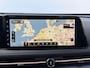 Nissan Ariya e-4ORCE Evolve 91 kWh 4WD / 306 PK / Leder / 1.500 kg Trekgewicht / Warmtepomp / 10 jaar Nissan More Garantie / Stoelverwarming voor en achter / Schuif-kantel dak / HUD / Stoelventilatie / Stuurverwarming / Rondomzicht camera / Elektrisch verstelbare stoelen met geheugen / Elektrische achterklep / Adaptieve cruise control / Apple Carplay/Android Auto /