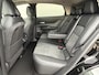 Nissan Ariya e-4ORCE Evolve 91 kWh 4WD / 306 PK / Leder / 1.500 kg Trekgewicht / Warmtepomp / 10 jaar Nissan More Garantie / Stoelverwarming voor en achter / Schuif-kantel dak / HUD / Stoelventilatie / Stuurverwarming / Rondomzicht camera / Elektrisch verstelbare stoelen met geheugen / Elektrische achterklep / Adaptieve cruise control / Apple Carplay/Android Auto /