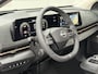Nissan Ariya e-4ORCE Evolve 91 kWh 4WD / 306 PK / Leder / 1.500 kg Trekgewicht / Warmtepomp / 10 jaar Nissan More Garantie / Stoelverwarming voor en achter / Schuif-kantel dak / HUD / Stoelventilatie / Stuurverwarming / Rondomzicht camera / Elektrisch verstelbare stoelen met geheugen / Elektrische achterklep / Adaptieve cruise control / Apple Carplay/Android Auto /