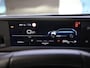 Peugeot 5008 SUV Allure Hybrid 145pk Automaat | 7 Zitplaatsen | Navigatie via draadloze Apple Carplay / Android Auto | Achteruitrijcamera | Cruise Control | Climate Control | Parkeersensoren | Armsteun | Led koplampen | Keyless | Automatisch dimlicht | Regensensor | Donker getint glas | 19" Lichtmetalen velgen |