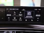 Peugeot 5008 SUV Allure Hybrid 145pk Automaat | 7 Zitplaatsen | Navigatie via draadloze Apple Carplay / Android Auto | Achteruitrijcamera | Cruise Control | Climate Control | Parkeersensoren | Armsteun | Led koplampen | Keyless | Automatisch dimlicht | Regensensor | Donker getint glas | 19" Lichtmetalen velgen |